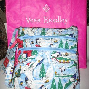 Vera Bradley Holiday 2021 Peanuts Snoopy Triple Zip Hipster Crossbody Bag NWT
